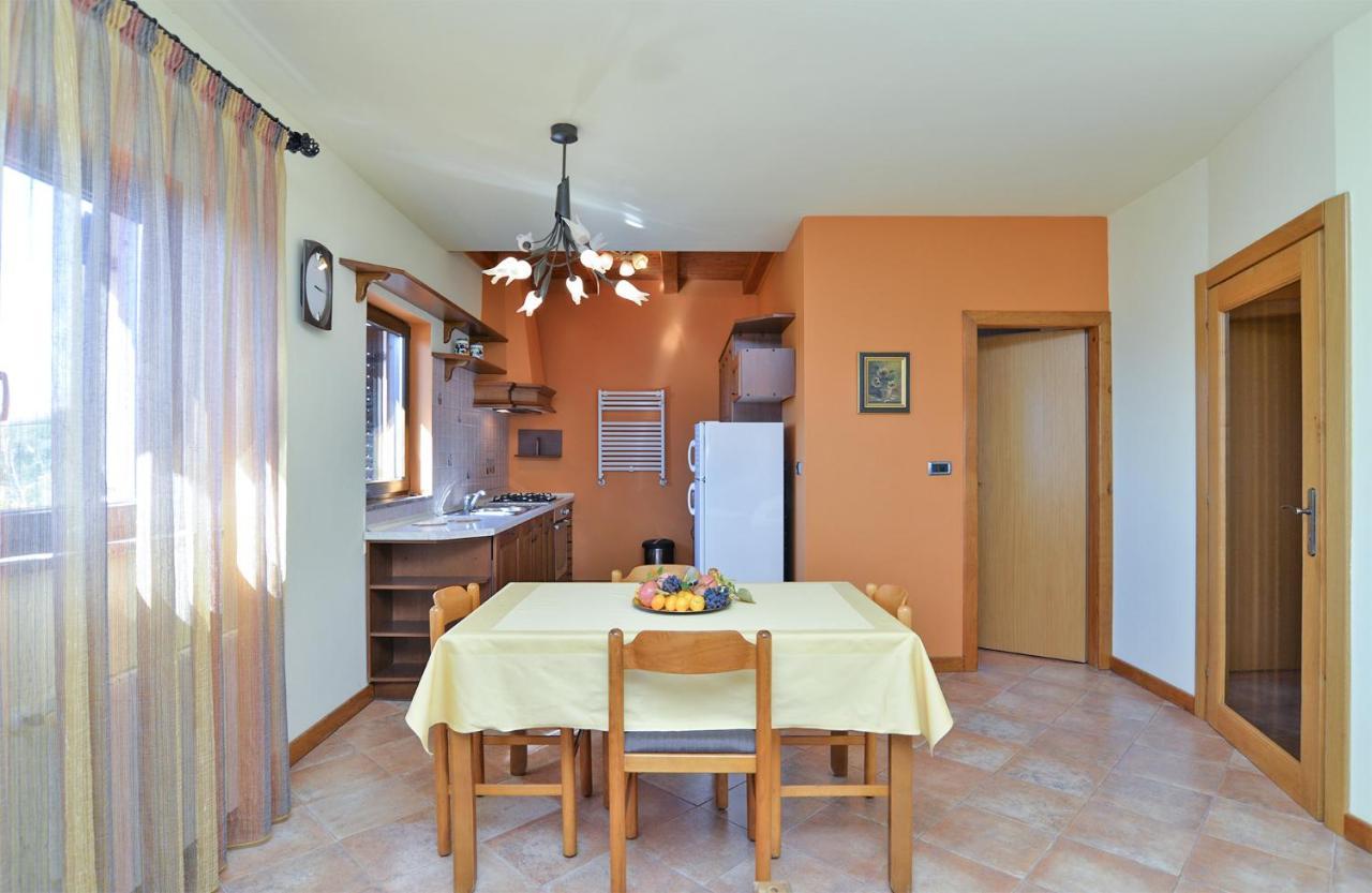 Apartments Ana 379 Ровин Екстериор снимка